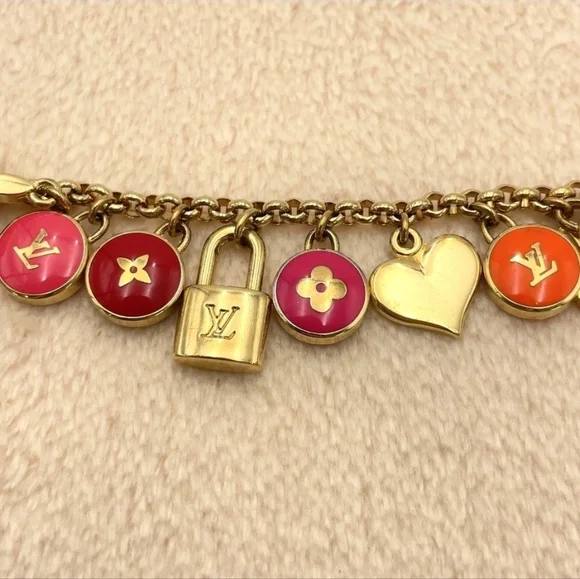 Auth Louis Vuitton M65911 Porte Crecienne Bastille GD Key Chain W/Box - Picture 10 of 14